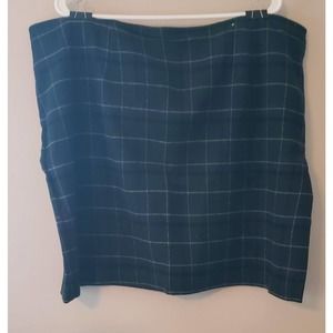 Vintage - Preowned - Venezia - Green Plaid Wool Blend Mini-skirt - Size 22